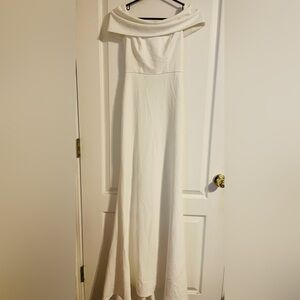 NWOT Lulu's Bridal White Strapless Sweetheart Gown XS Bride Formal‎ Shower